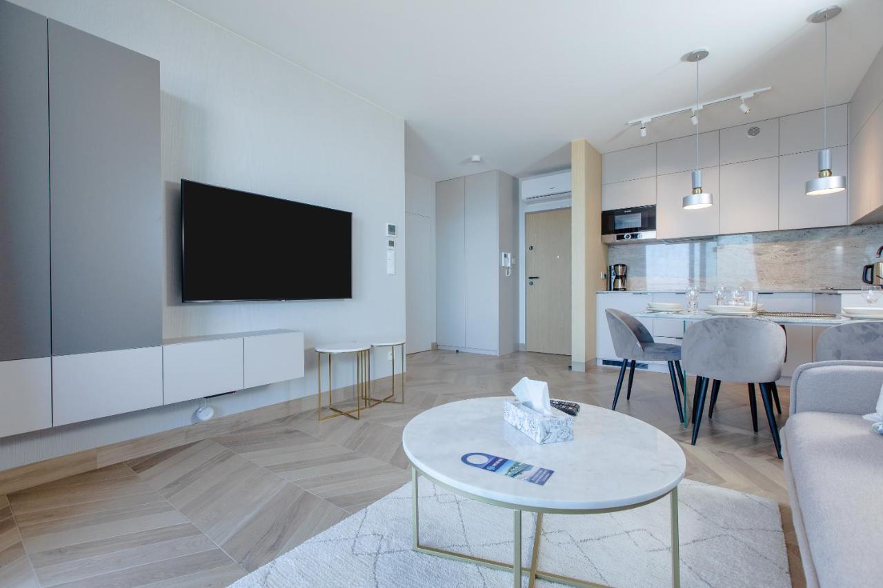 Apartment Hevenia 9 *